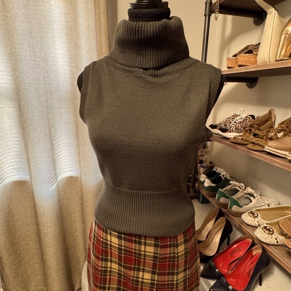 Plaid Women's Skirt - Picture 5 of 6